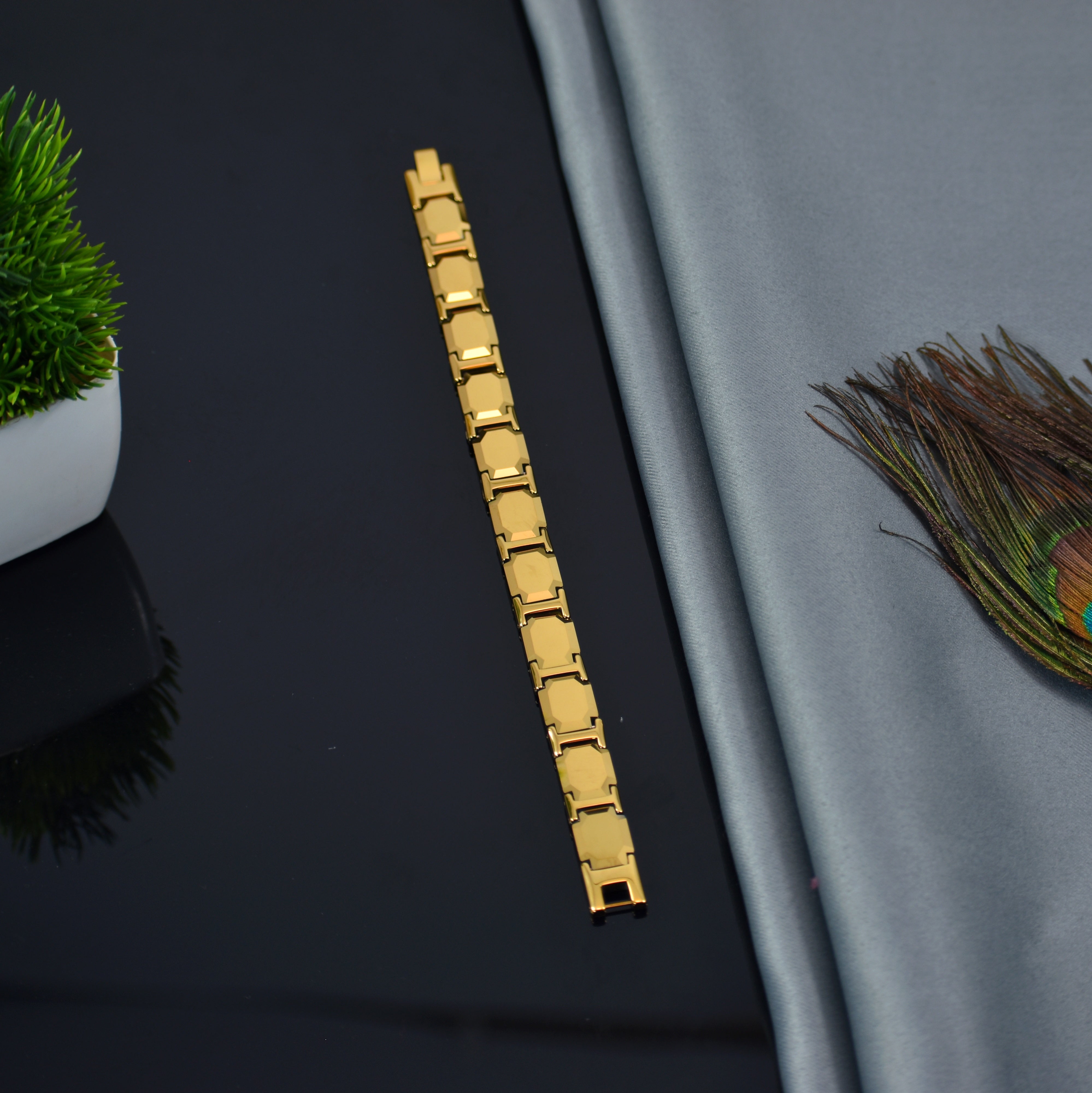 Majestic Gold Link Bracelet | Bold Rectangular Design | Anti Tarnish Finish