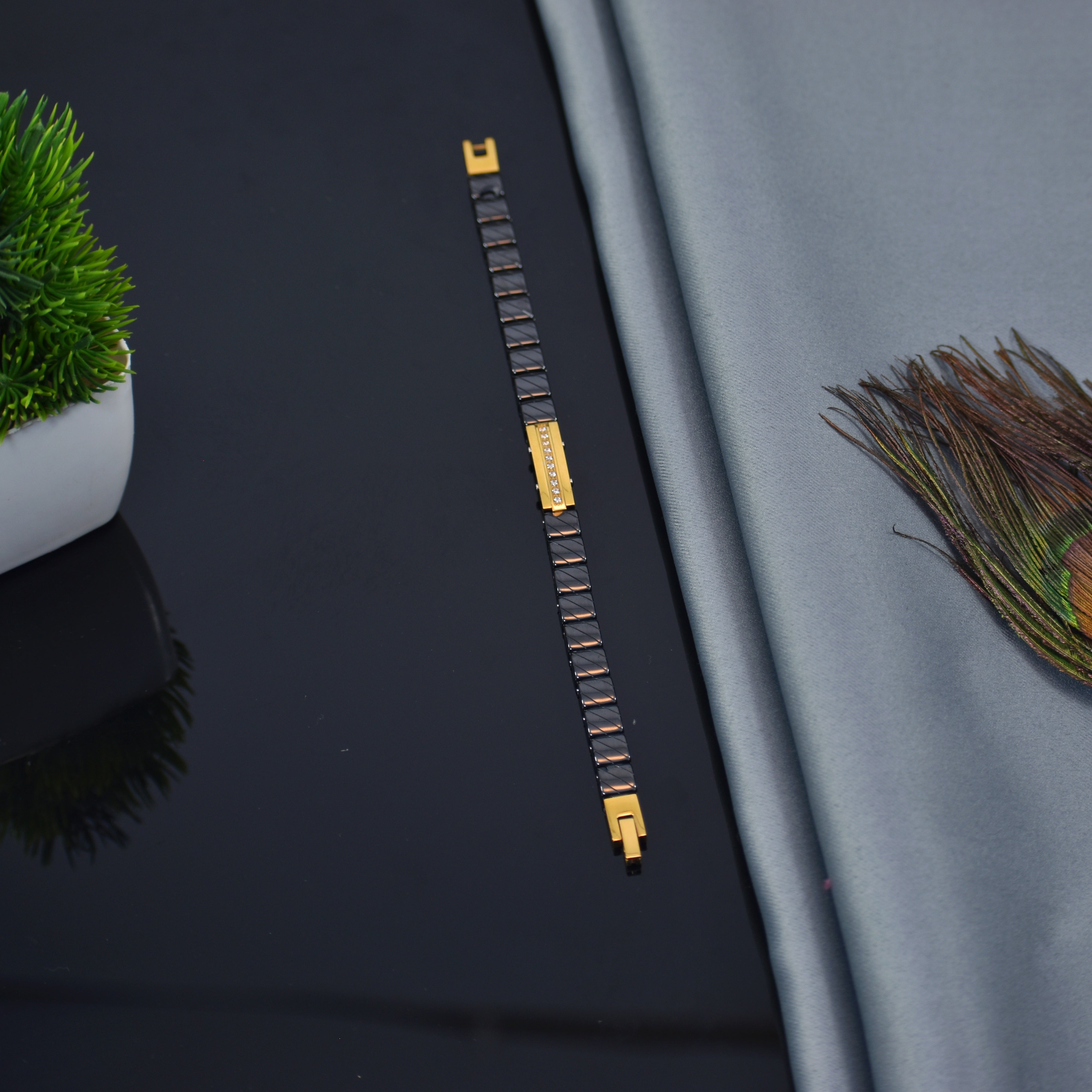 Luxury Black Ceramic Bracelet with Golden Detailing | Stylish Men’s Kada | લક્ઝરી બ્લેક બ્રેસલેટ પુરુષો માટે