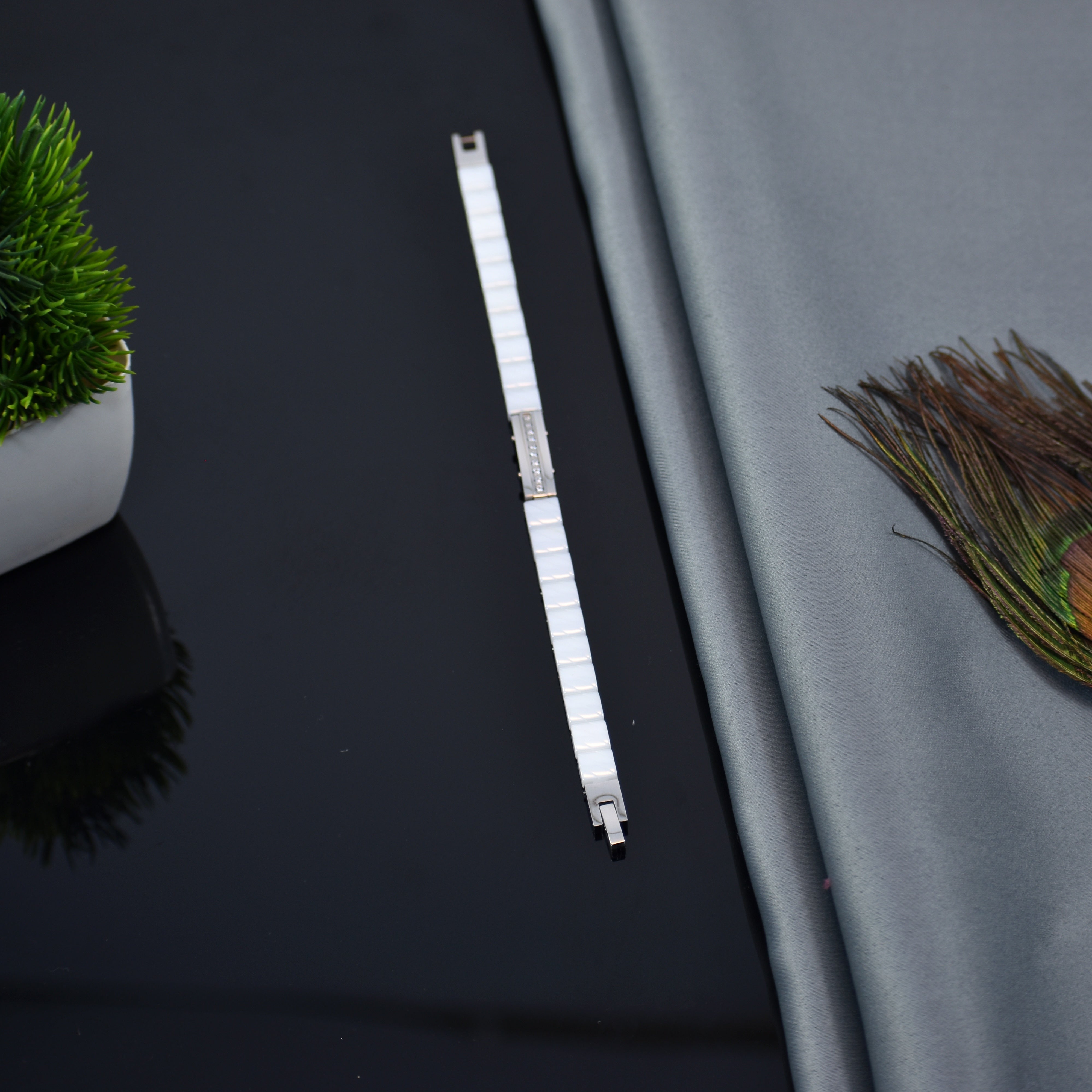 Ivory Shine – Premium White Ceramic Bracelet | Stone Accent | Anti Tarnish & Long Lasting