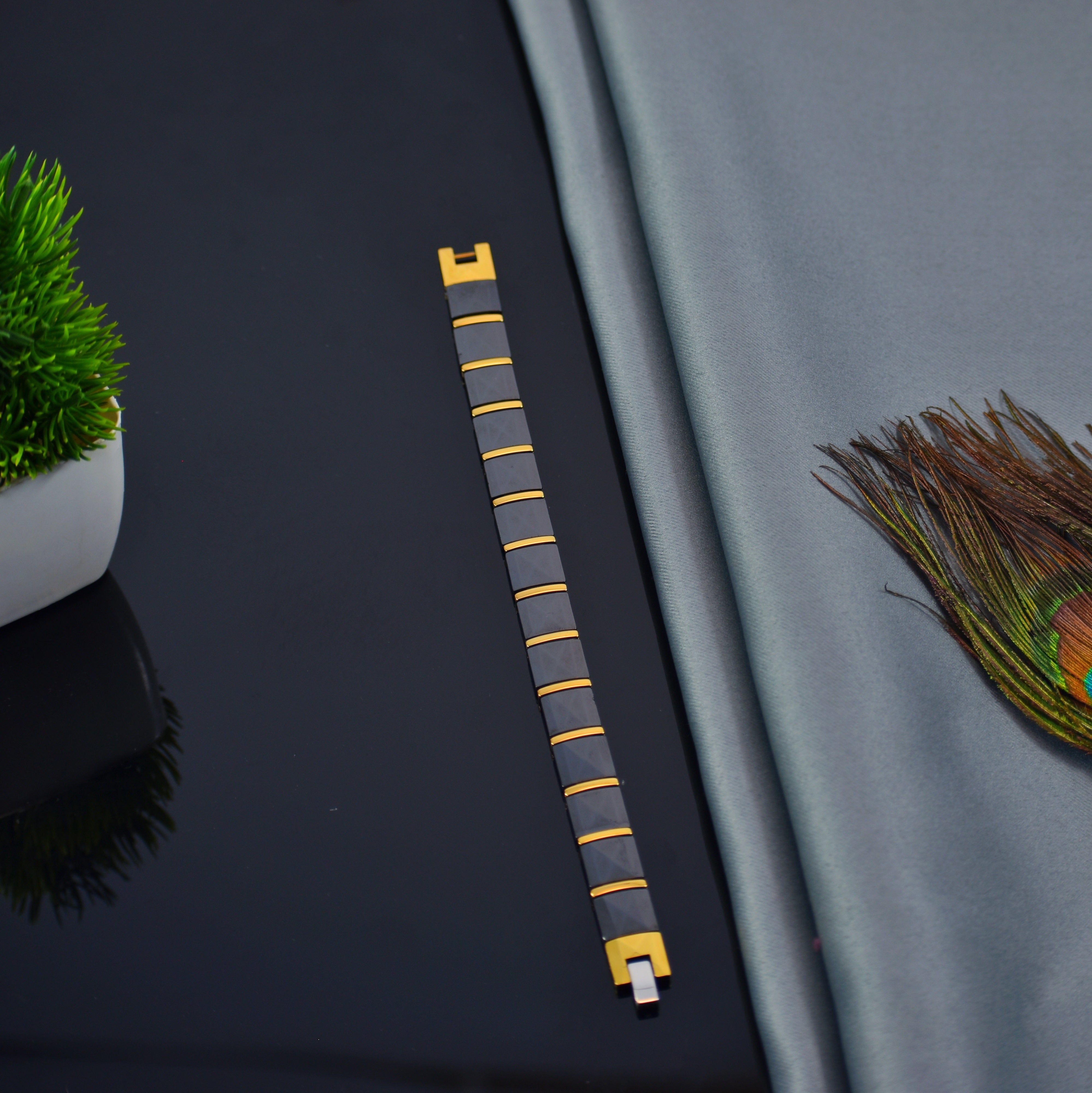 Premium Black Ceramic & Gold Plated Bracelet – High Quality Daily Wear, Long Lasting Shine