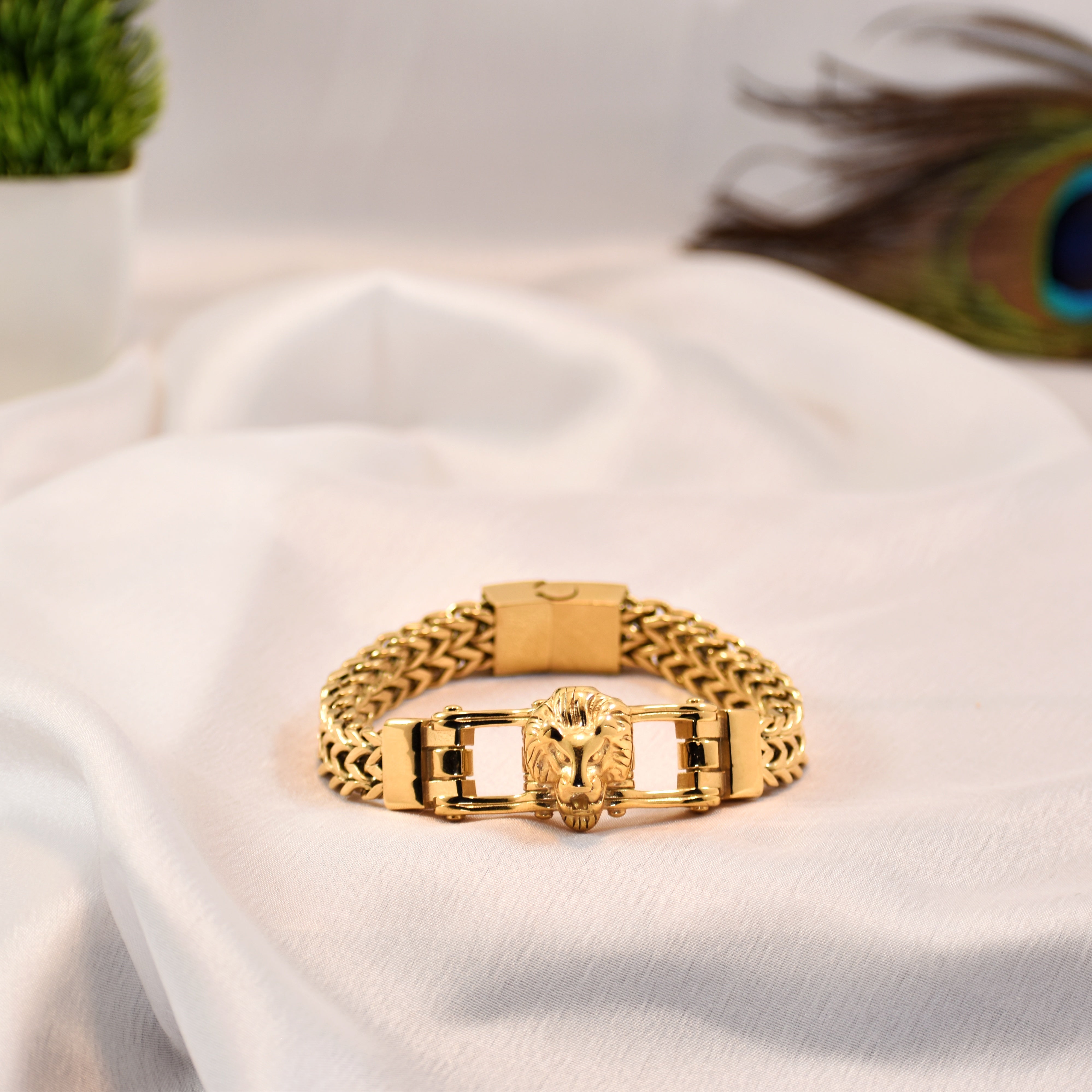 Premium Lion Head Gold-Plated Bracelet | Royal Bold Design | 6–12 Months Shine -BOMIGP