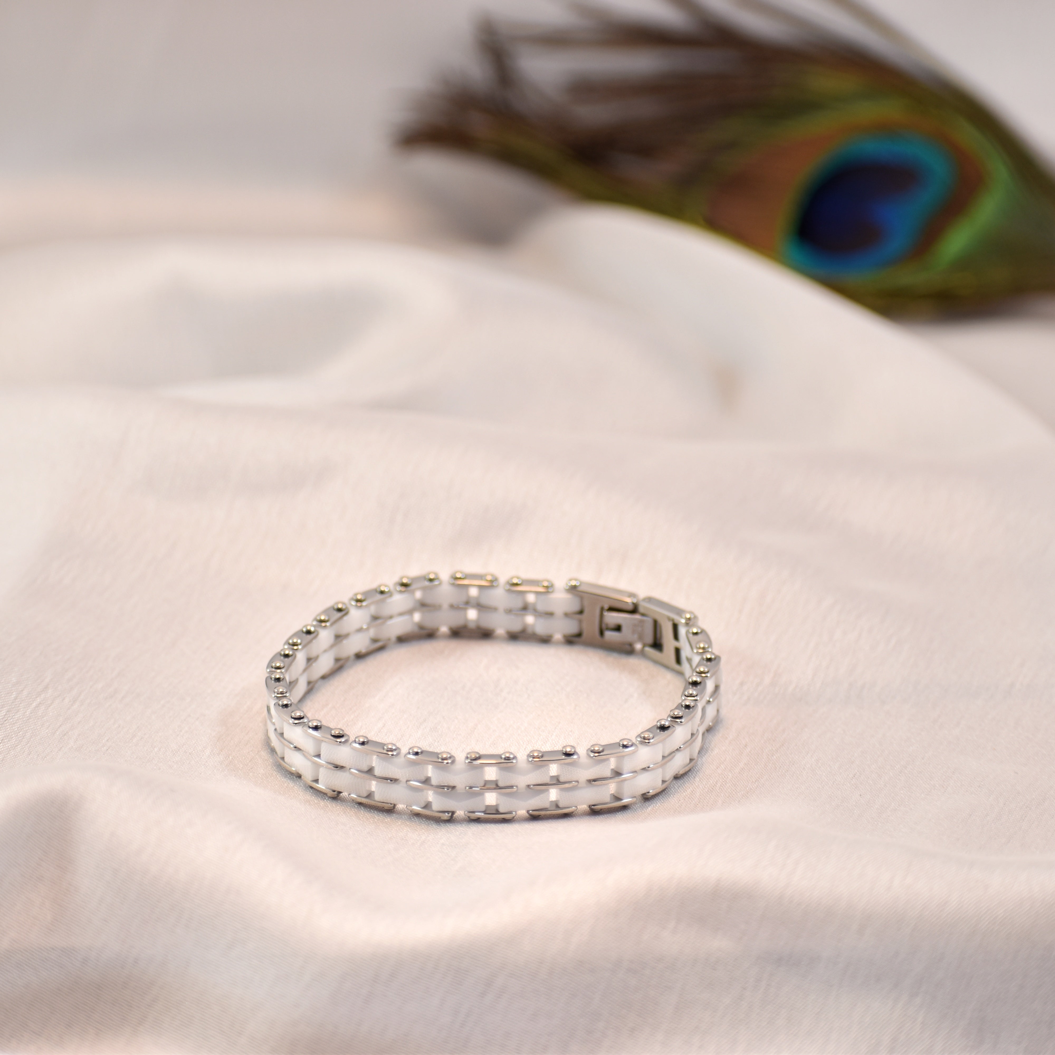 ✨ White Ceramic Stylish Bracelet for Men – Premium Stainless Steel Design | Pure Elegance