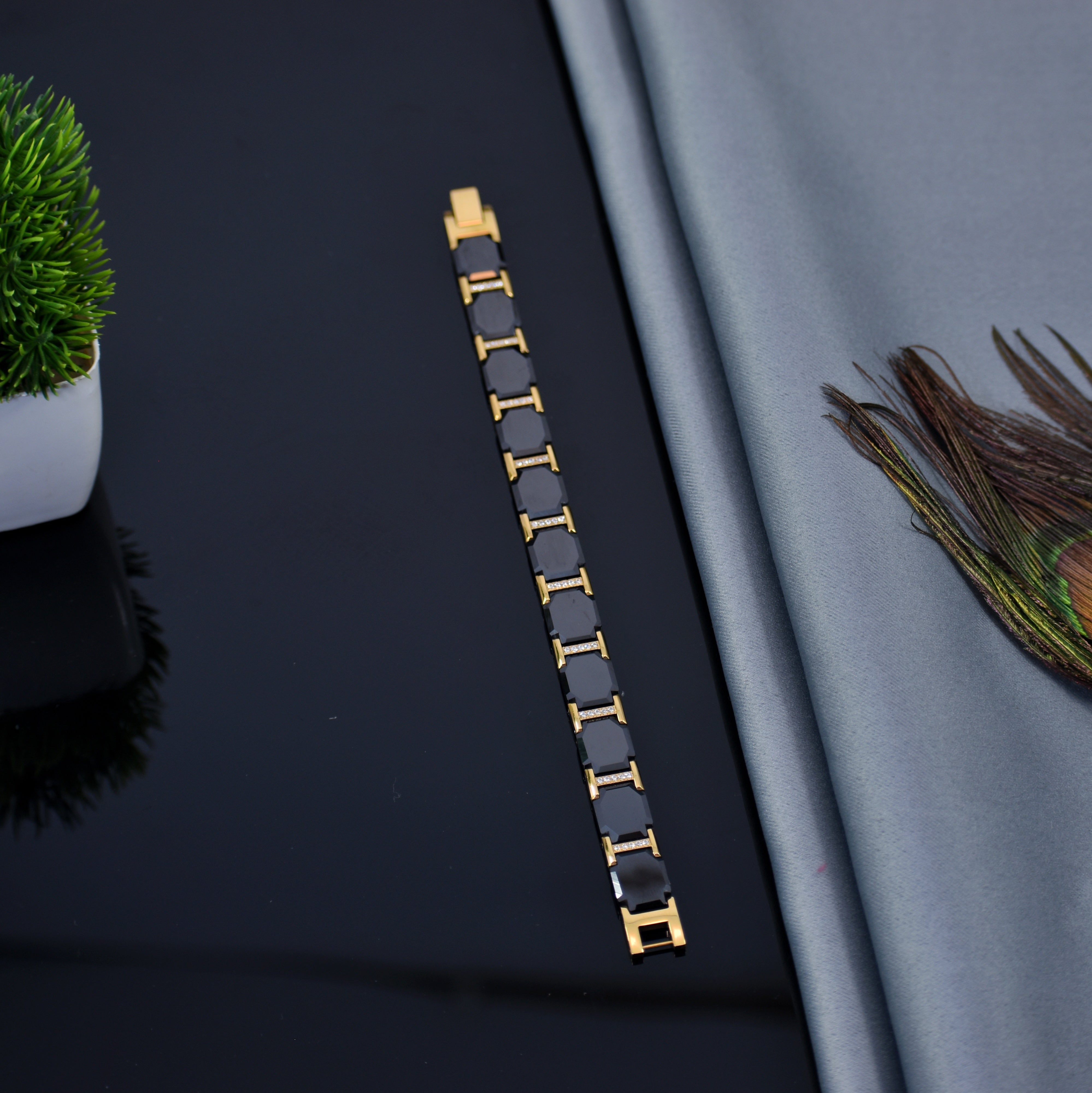 Obsidian Gold – Black Ceramic & Gold Bracelet | Stone Accent | Anti Tarnish