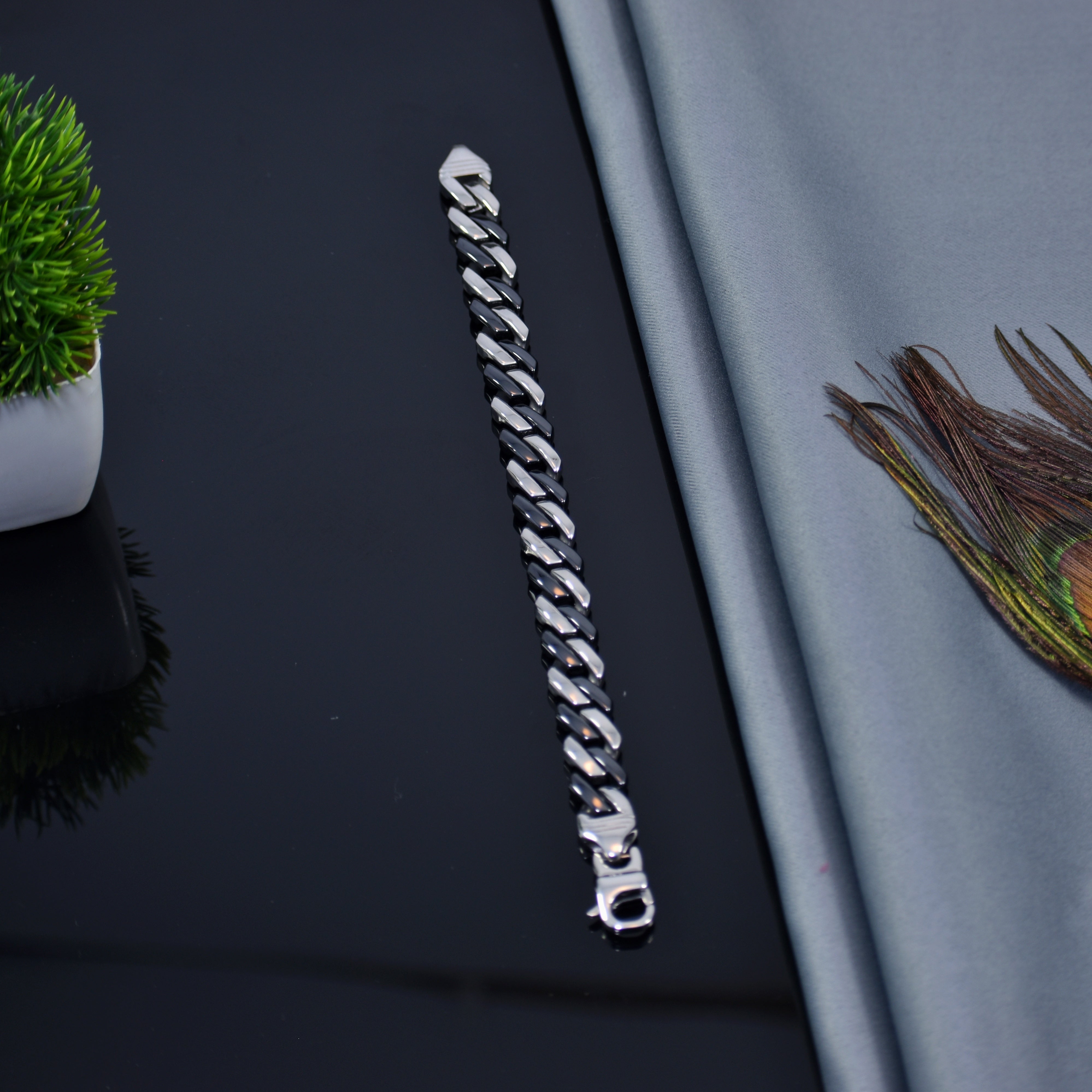 Premium Black & Silver-Plated Cuban Link Bracelet | Stylish Bold Design | 6–12 Months Shine