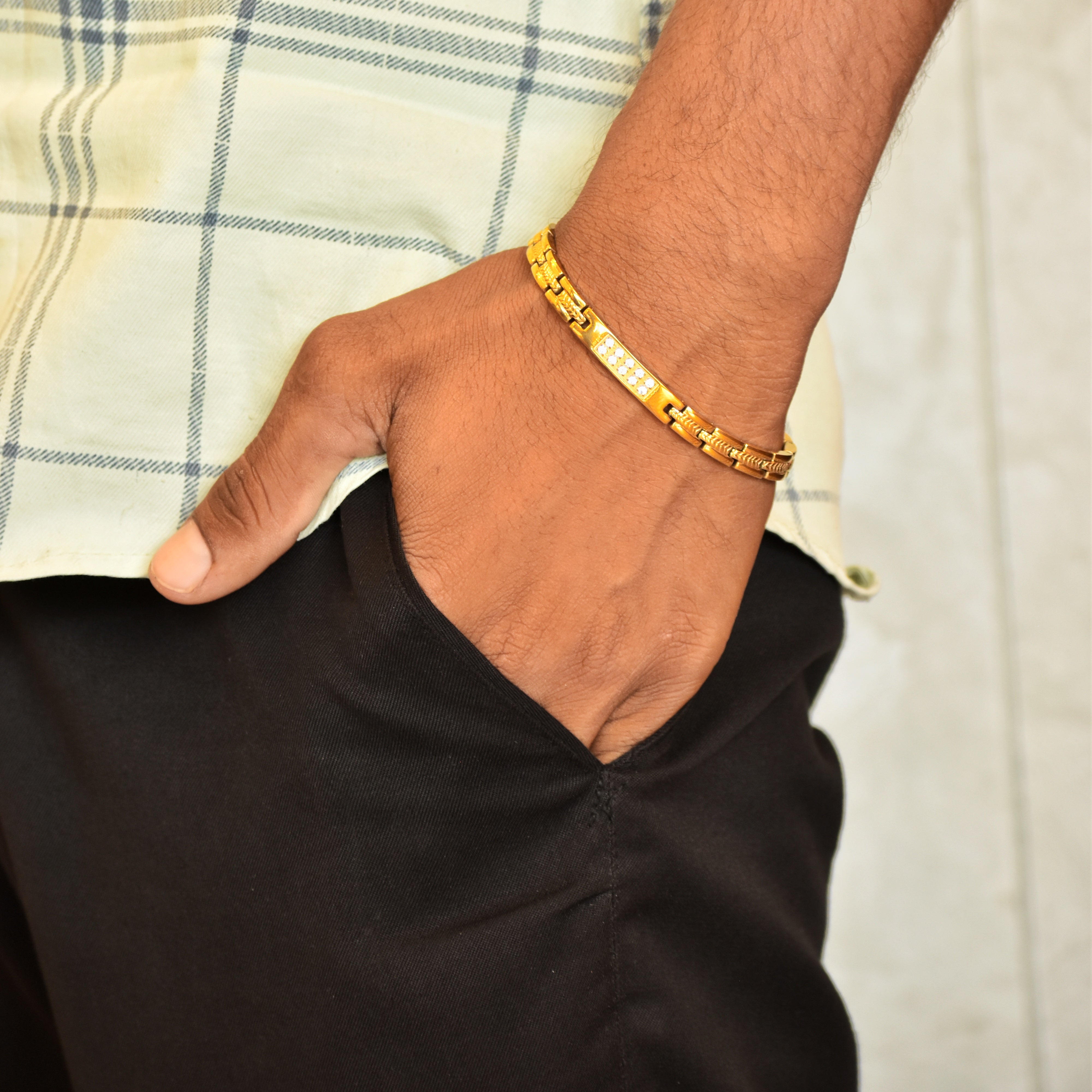 Golden Majesty – Premium Gold Bracelet | Stone Accent | Anti Tarnish & Long Lasting Shine