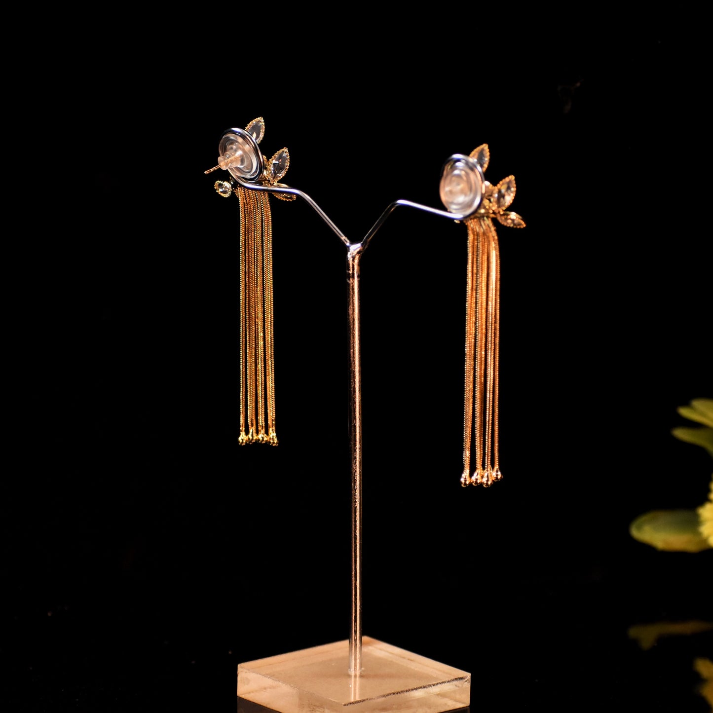 ✨ Elegant Long Flower Design Earrings – Premium Anti-Tarnish Jewelry for Women & Girls | ફૂલ ડિઝાઇન પ્રીમિયમ ઈયરિંગ્સ ✨