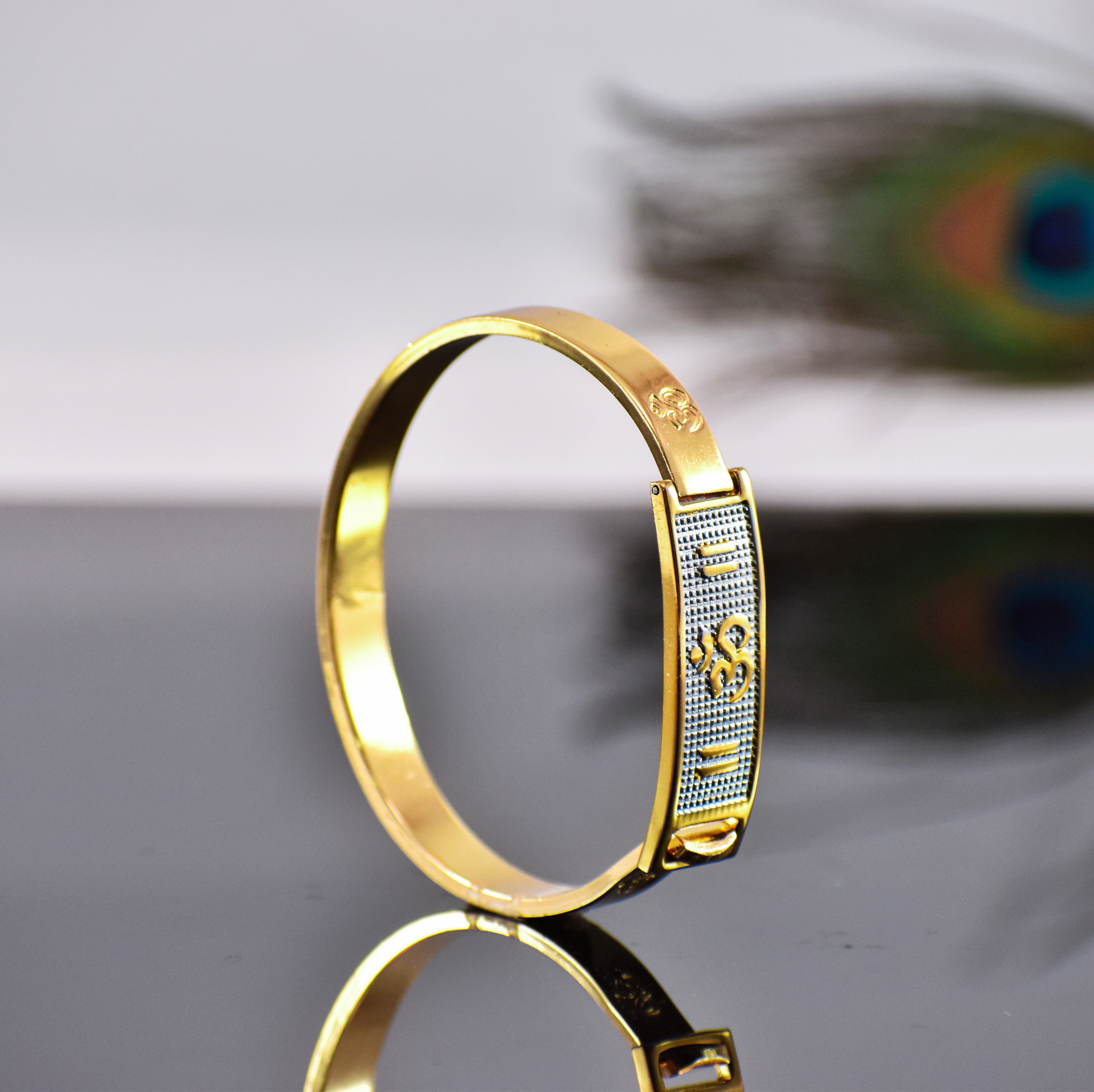 Om Kada – IGP Gold Plated Bracelet Kada ✅ 12-Month Warranty