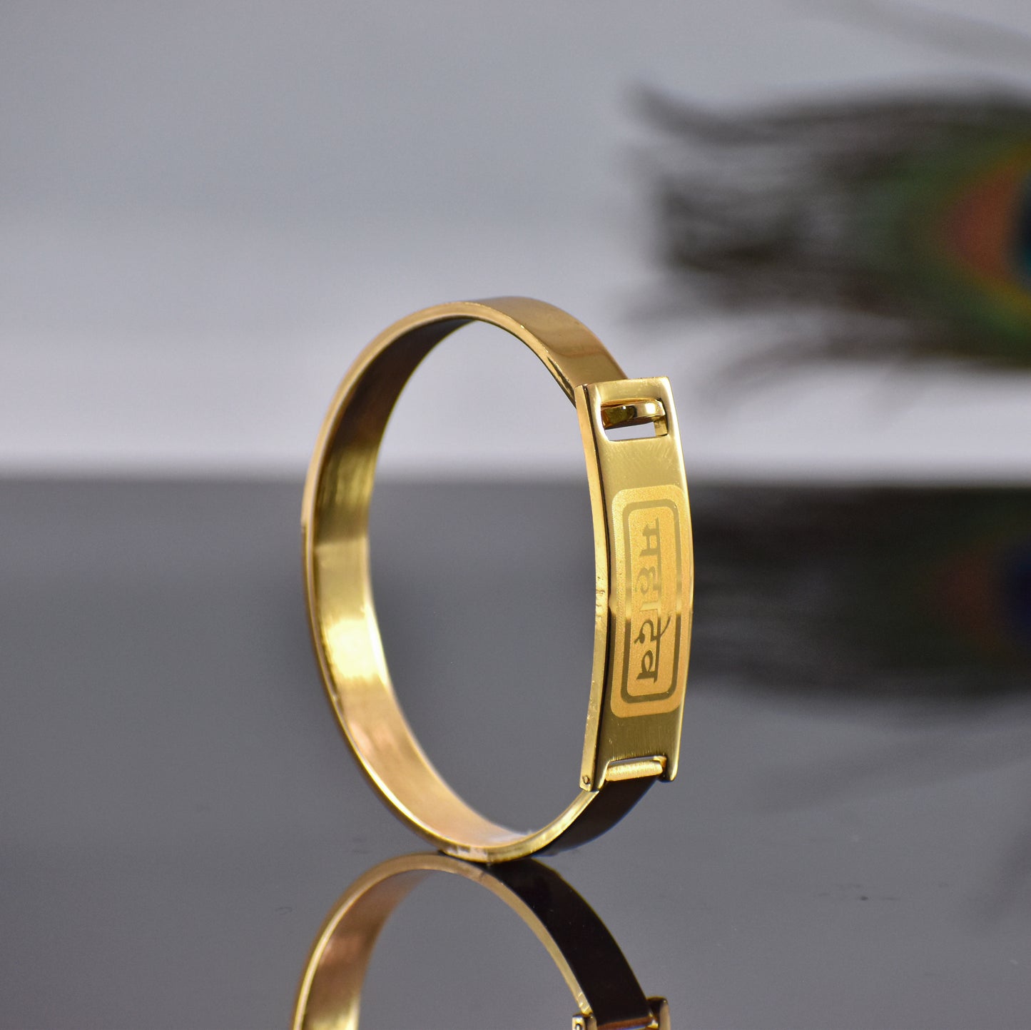 મહાદેવ Gujarati Kada – IGP Gold-Plated Devotional Kada