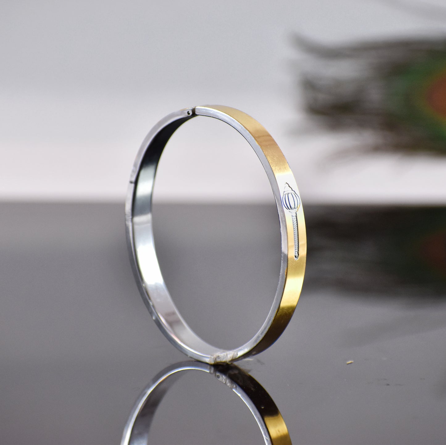 Royal Sword & Pagdi Design Kada – IGP Gold-Plated | 12-Month Warranty ✨ ✅