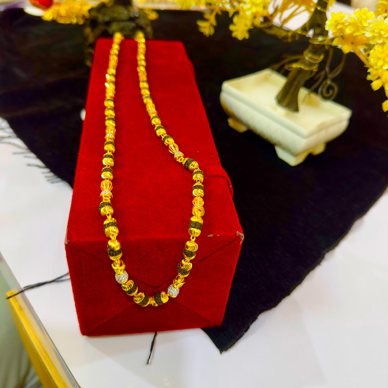 Designer 24 Carat Real Gold Plated Rudraksh Mala| 1 Year Free Polish | 30% Refund Assured | เชถเซเชญเชพเชฏเชฎเชพเชจ เชฐเซเชฆเซเชฐเชพเชเซเชท เชฎเชพเชณเชพ 24 เชเซเชฐเซเช เชธเซเชจเชพเชจเซ เชเชขเชพเชตเช เชธเชพเชฅเซ