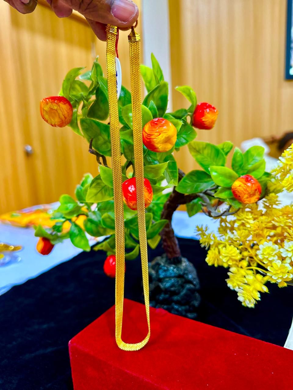 Royal Touch 24K Gold Plated Lightweight Chain Mala