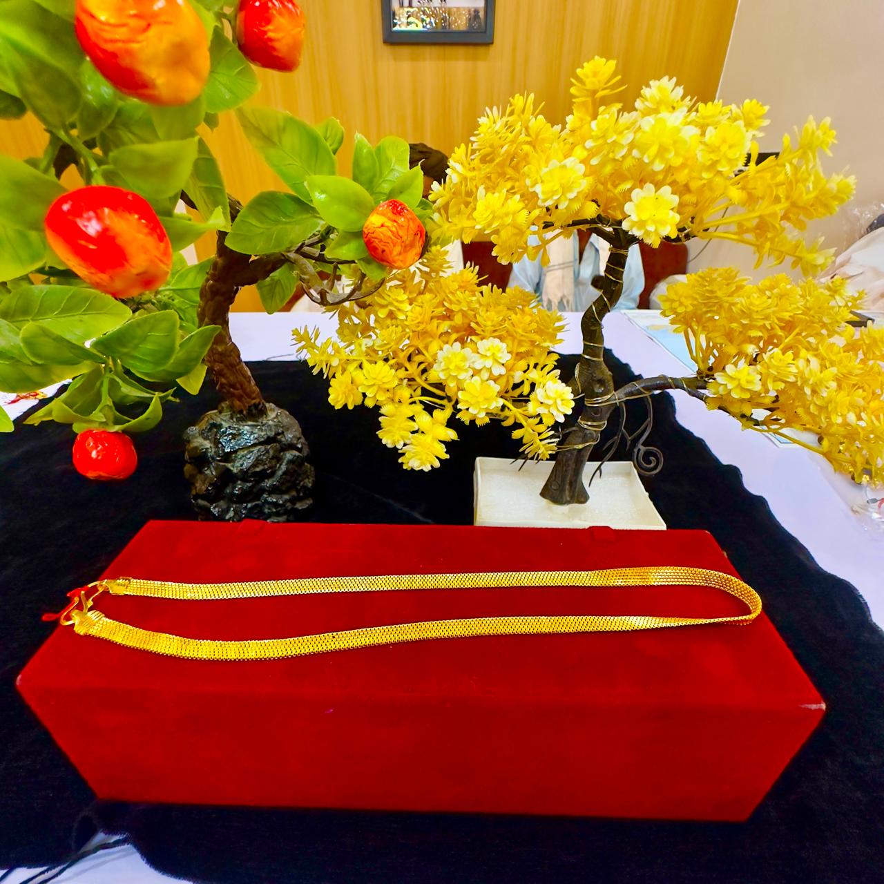 Royal Touch 24K Gold Plated Lightweight Chain Mala