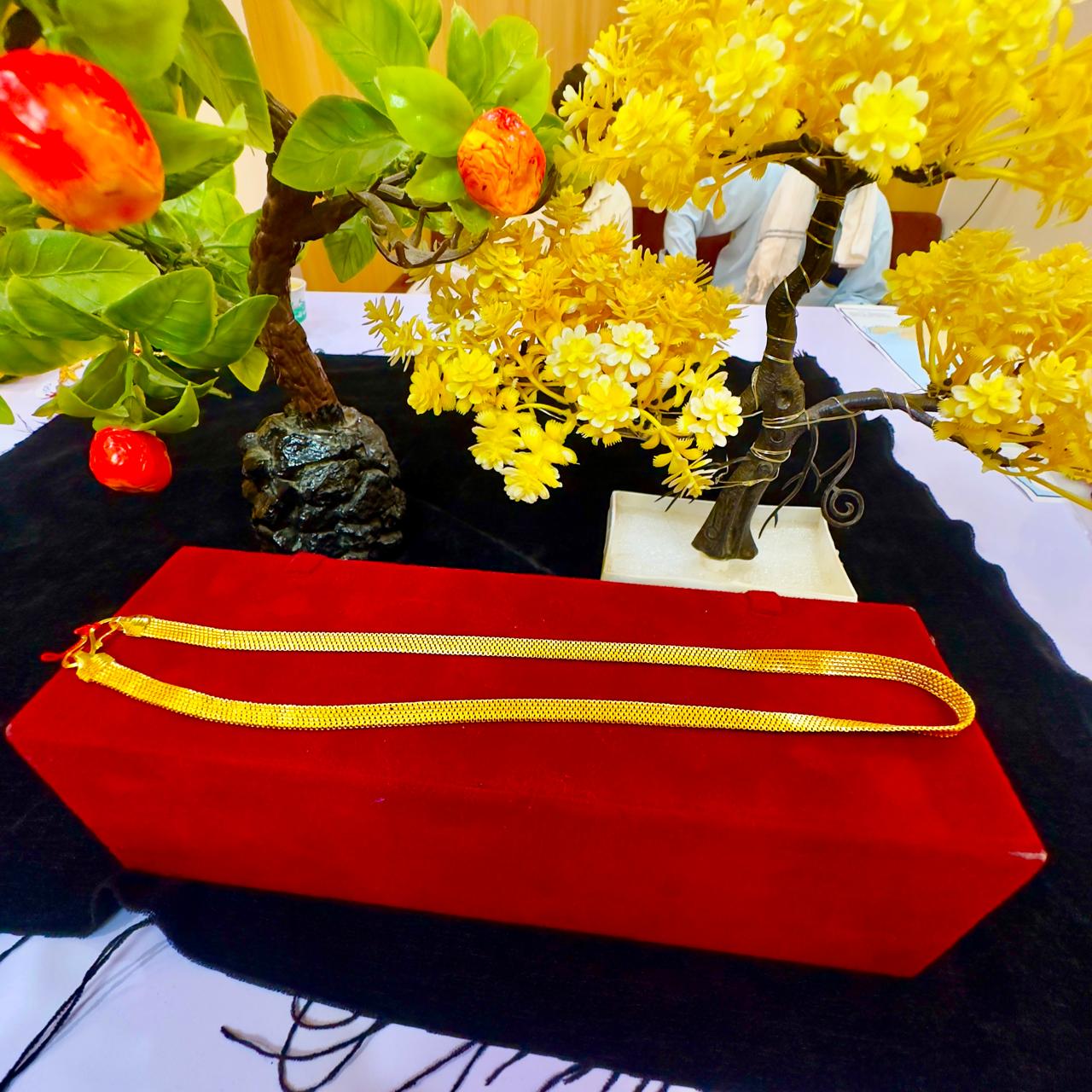 Royal Touch 24K Gold Plated Lightweight Chain Mala