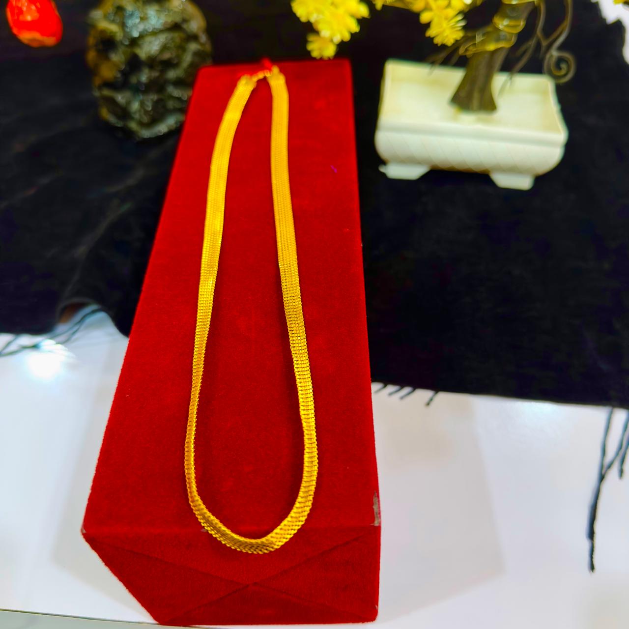 Royal Touch 24K Gold Plated Lightweight Chain Mala