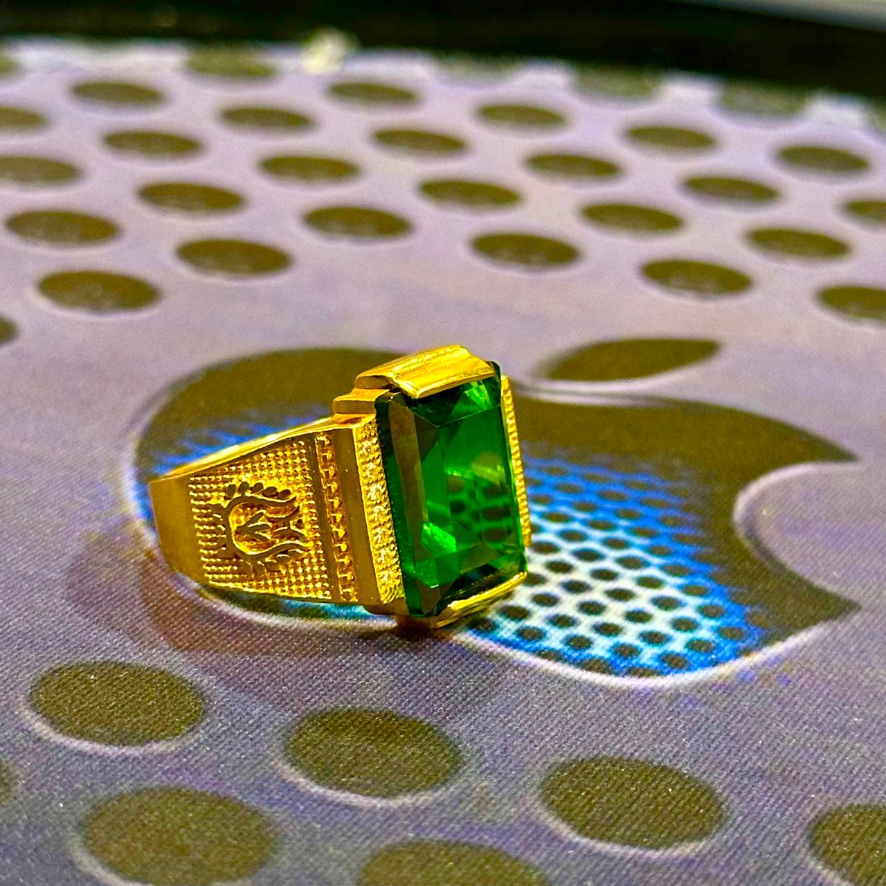Bold Emerald Gold Plated Ring | આકર્ષક લીલો રત્ન ગોલ્ડ પ્લેટેડ રિંગ