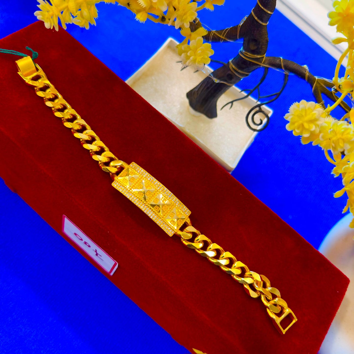 ✨ Royal IGP Gold Plated Bracelet with Designer Plate – 12 મહીનાની વોરંટી | Stylish & Durable | Unisex