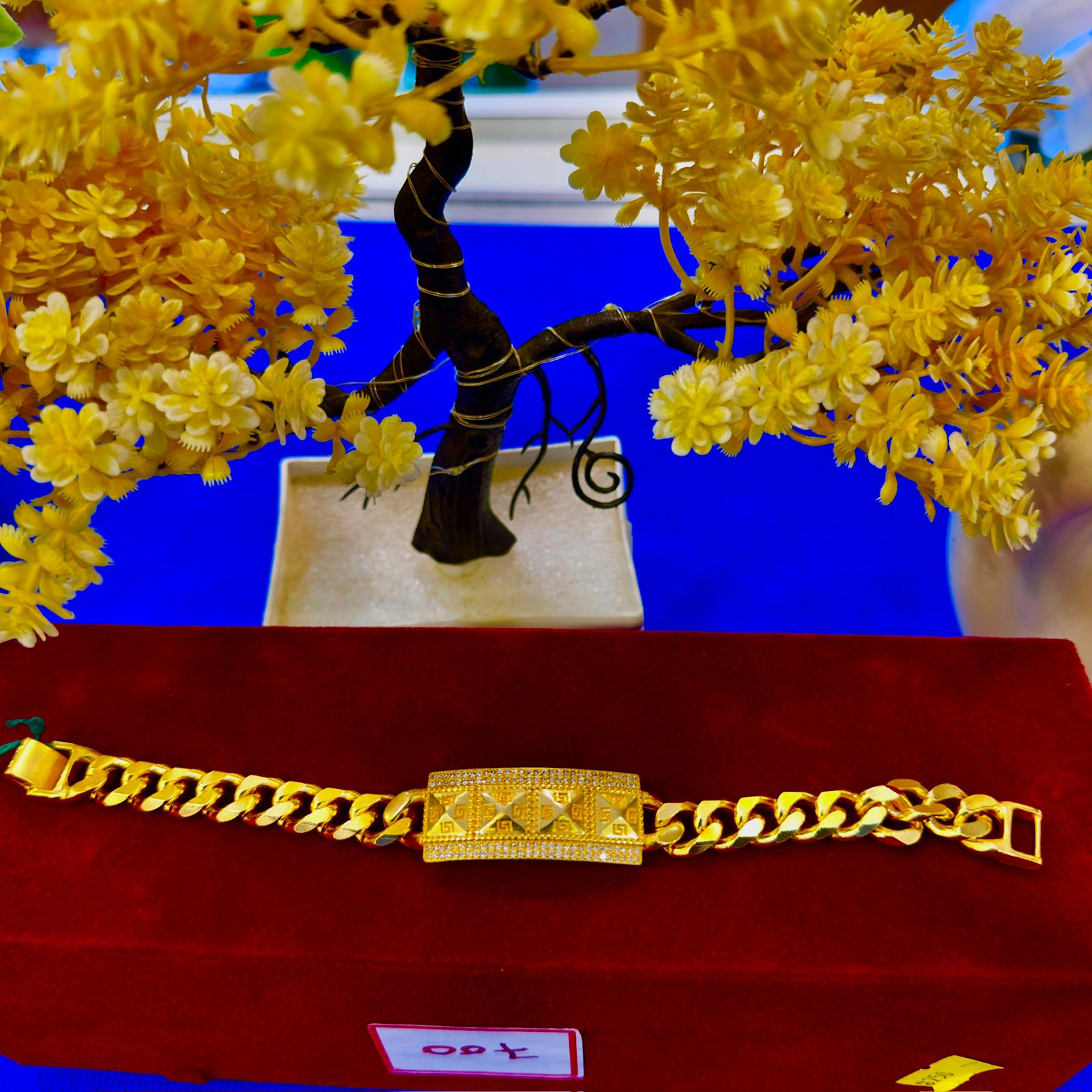 ✨ Royal IGP Gold Plated Bracelet with Designer Plate – 12 મહીનાની વોરંટી | Stylish & Durable | Unisex