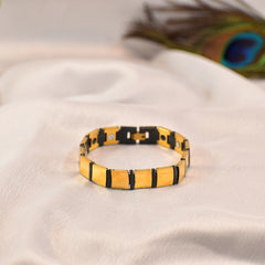 Black Gold Fusion – Premium Dual Tone Bracelet | Anti Tarnish | Bold Luxury