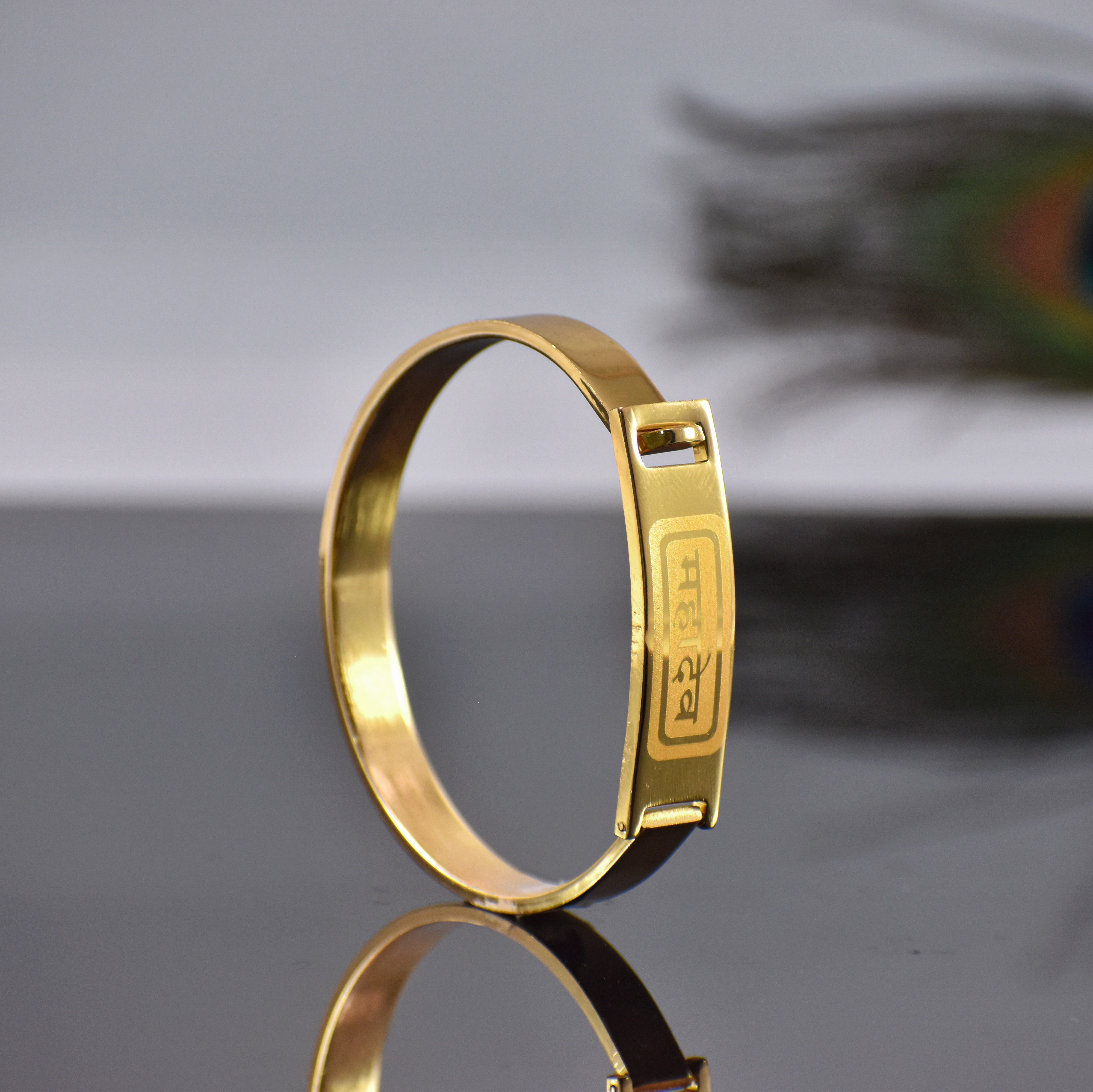 મહાદેવ Gujarati Kada – IGP Gold-Plated Devotional Kada