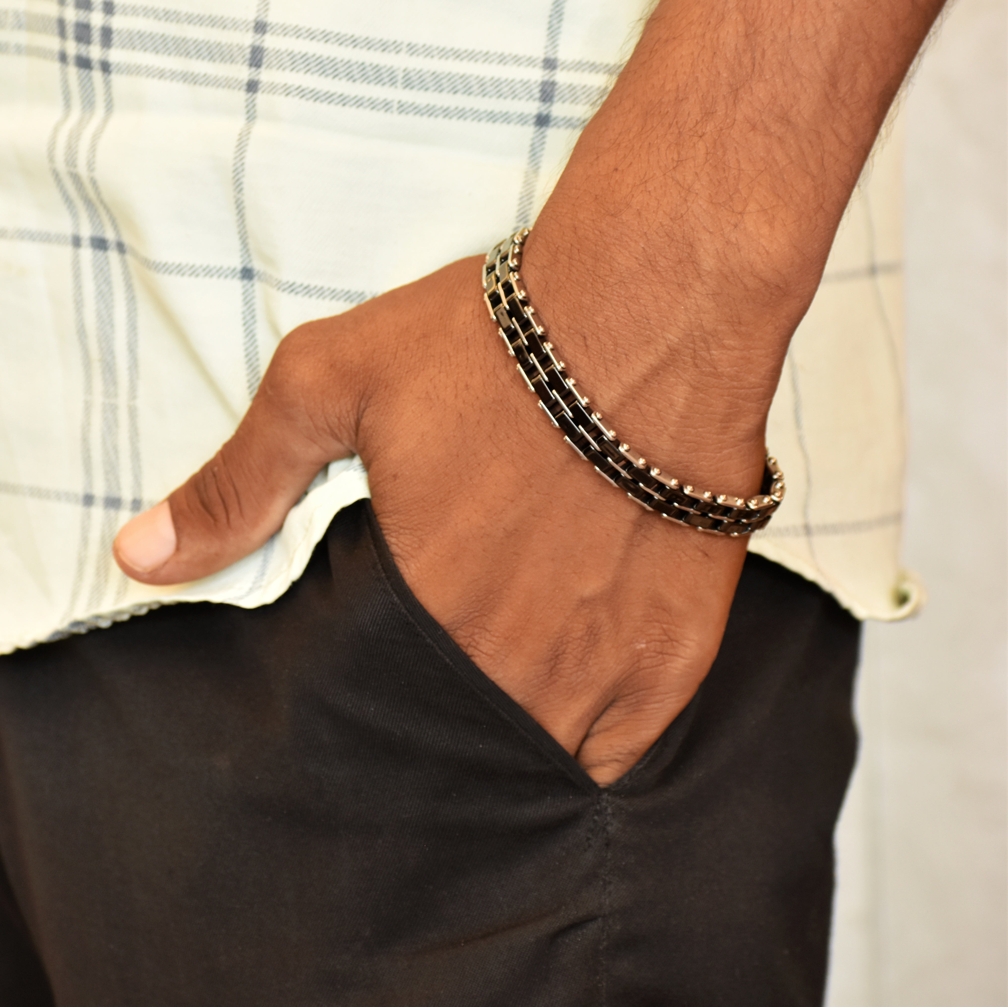 Premium Silver-Black Ceramic Bracelet – Stylish | Anti Tarnish | Long Lasting Shine