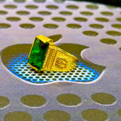 Bold Emerald Gold Plated Ring | આકર્ષક લીલો રત્ન ગોલ્ડ પ્લેટેડ રિંગ